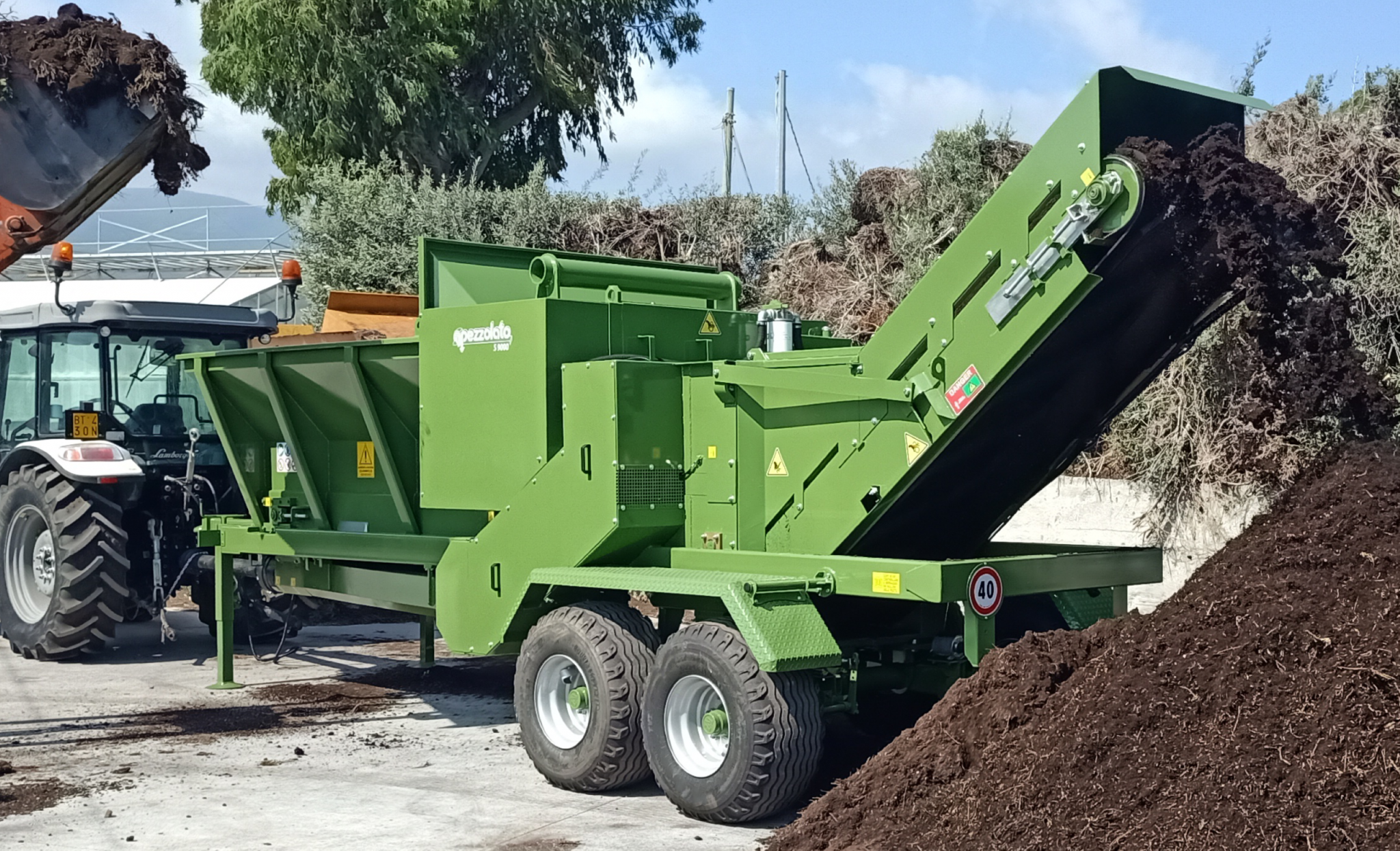 Compost Shredder - PTO Tractor S9000 - Compost Line